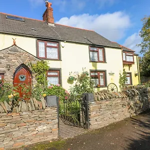 Loch Field Holiday home